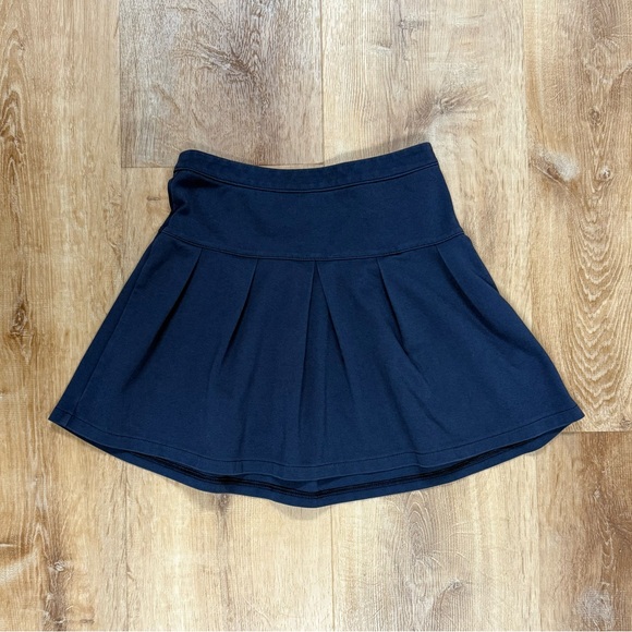 GAP Kids Uniform Pleated Skirt in True‎ Indigo Girls’ Size 8 - Picture 2 of 5